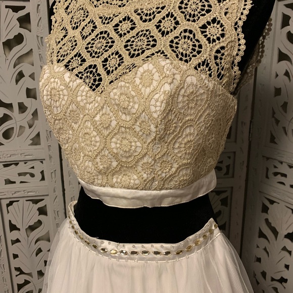 SEQUIN HEARTS 2pc GOLD & WHITE MINI COCKTAIL PARTY PROM DRESS - Picture 4 of 13